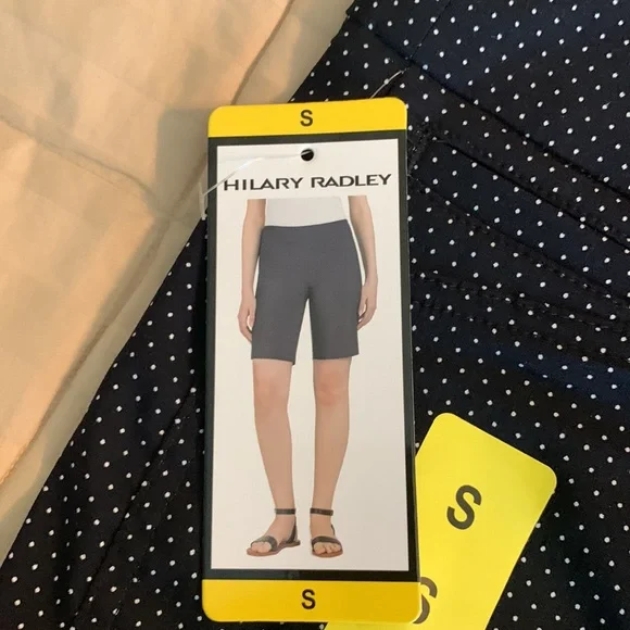 Bermuda shorts - Picture 2 of 7